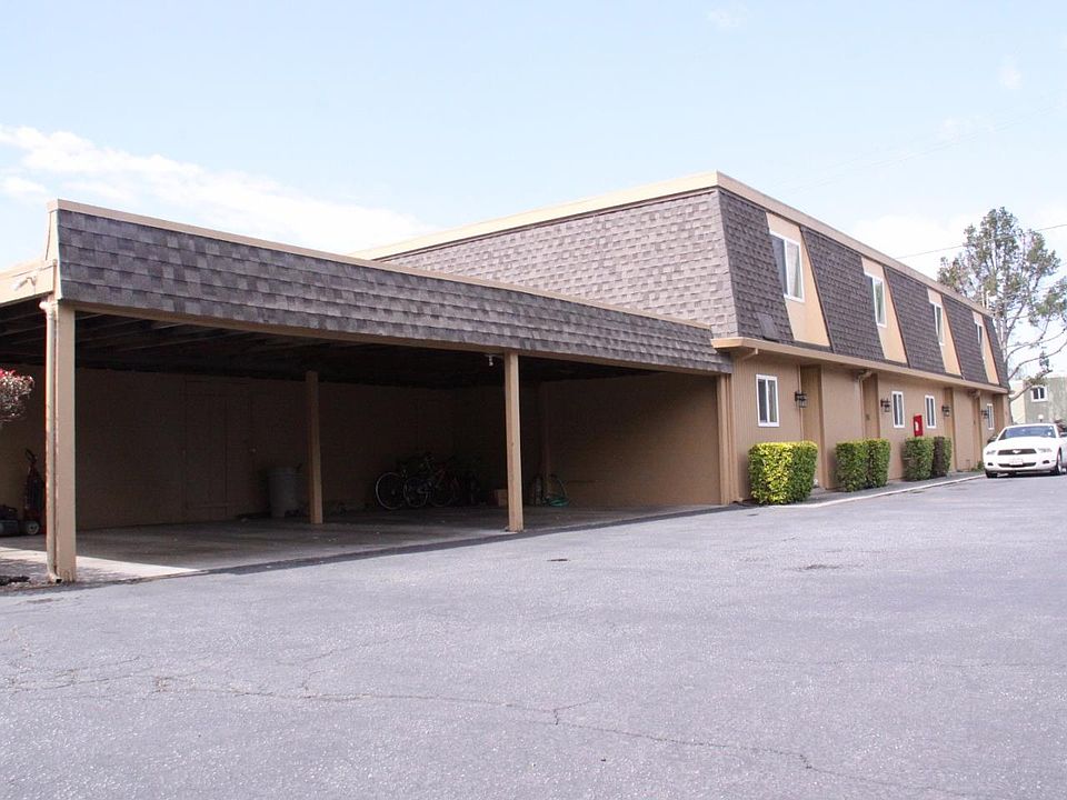 2nd image of 666 17th Ave