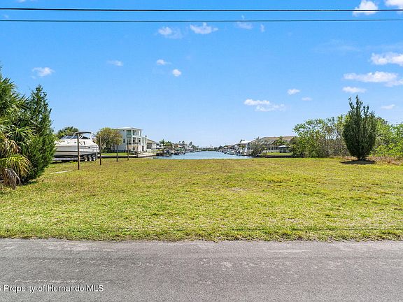 2nd image of Gulfview Dr