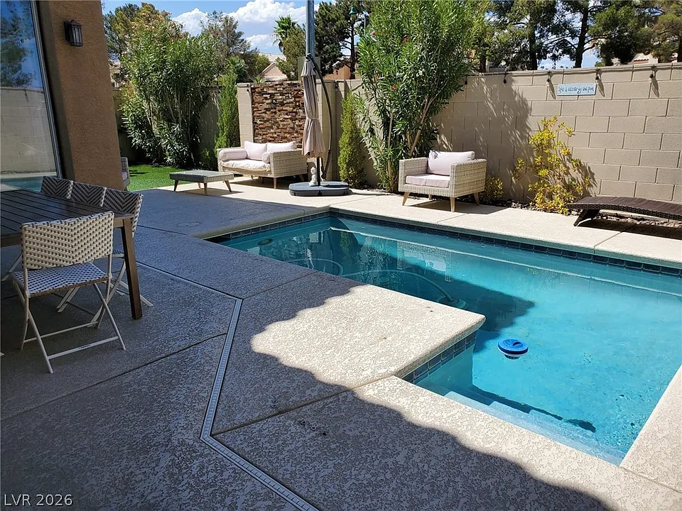 8656 Big Sagebrush Ave