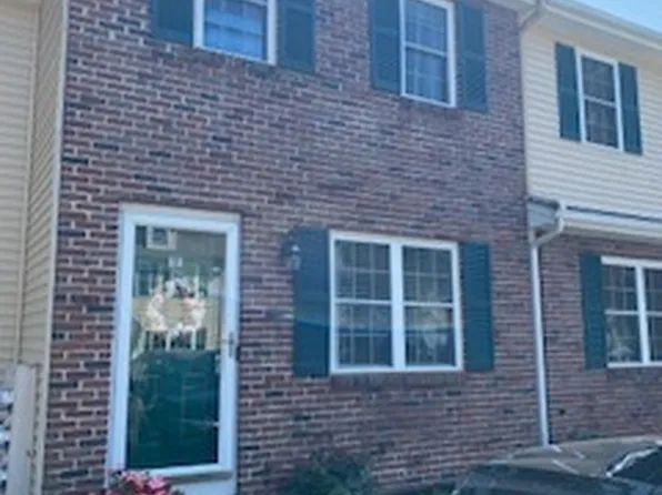 530 Center Street APT A10, Wallingford, CT 06492