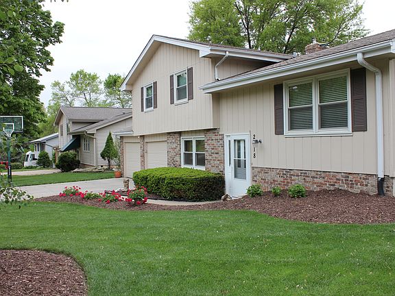 3rd image of 2618 N 98th St