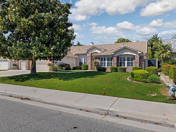 3rd image of 10716 Rising Sun Dr