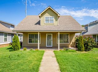 3906 SW Gibson Ave, Bentonville, AR 72712