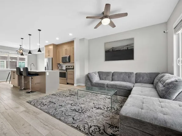 30 N Cornerstone Mnr NE #410, Calgary, AB T3N 1E6