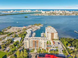 900 N Osceola Ave #802, Clearwater, FL 33755