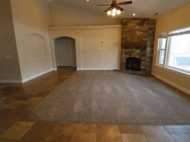 429 N 1340 E — Photo 13