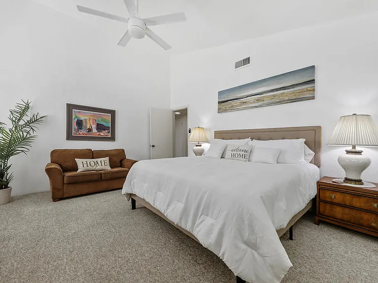47 Juan Carlos Dr — Photo 17