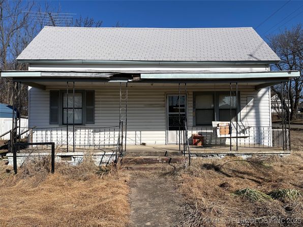 1000 N 2nd St, Quinton, OK 74561