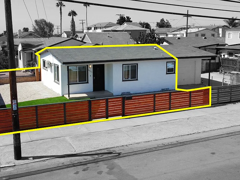 4481 Dwight St — Photo 10