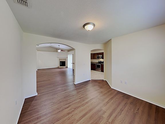 4th image of 6476 Evergreen Park Dr
