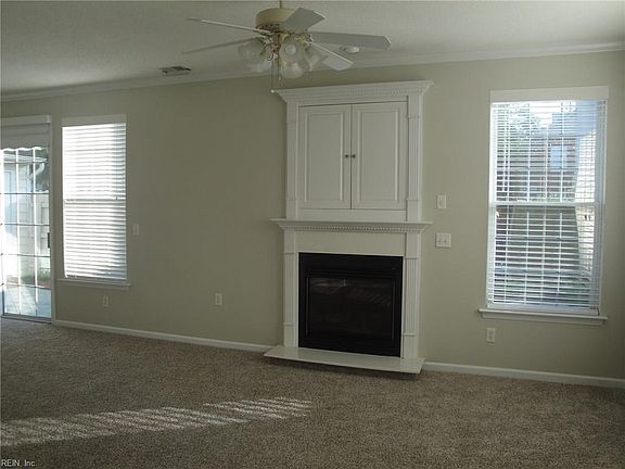 4th image of 5817 Ludington Dr