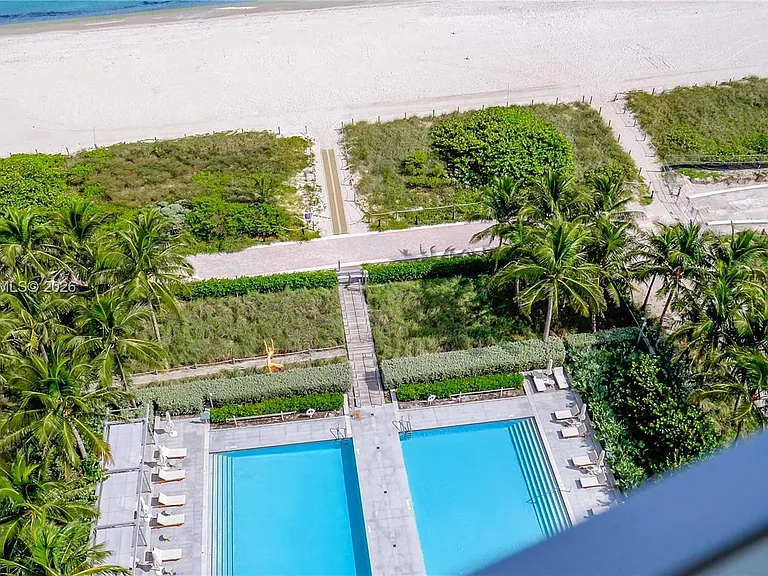 8701 Collins Ave #1103 — Photo 25