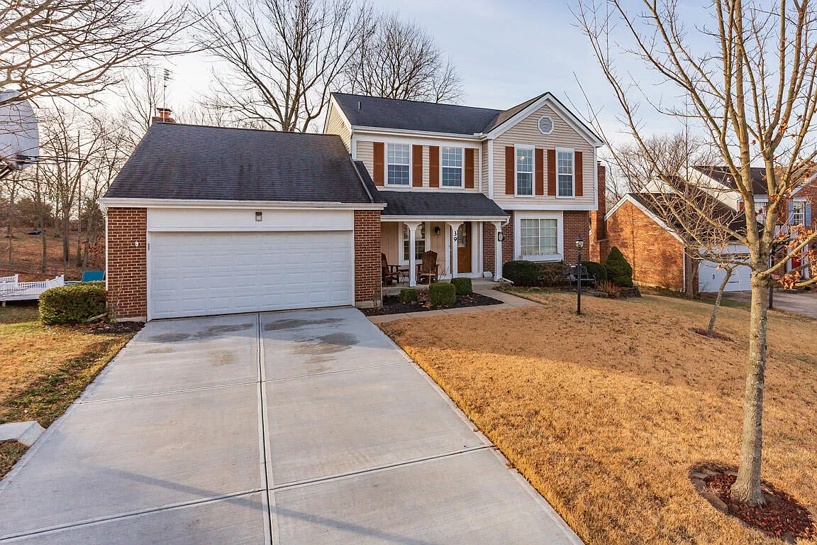 39 Sturbridge Dr photo 1