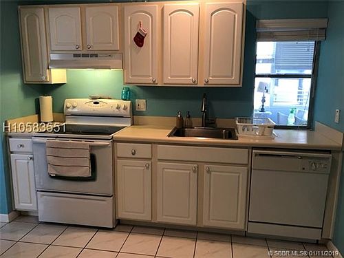2nd image of 2440 SW 81st Ave APT 301