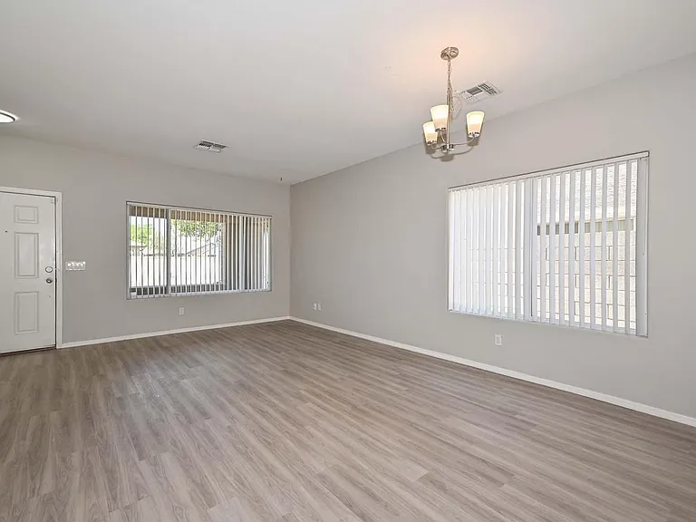 223 S 119th Dr — Photo 24