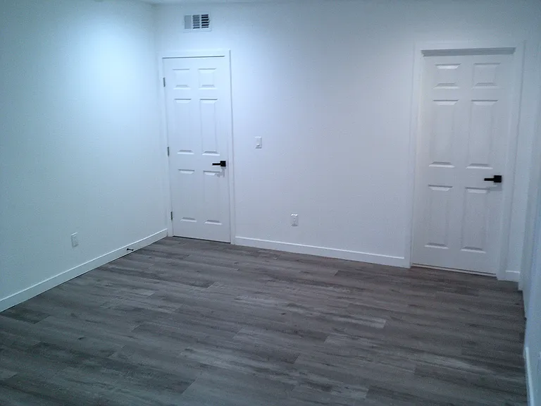 Bedroom 4 (Master).