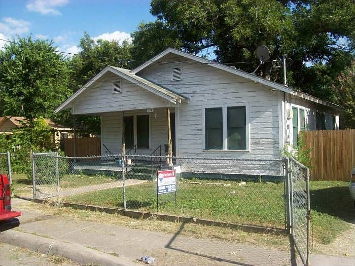 1st image of 326 Randall Ave