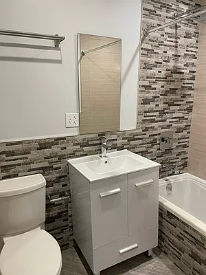 Rented by EXR | media 8