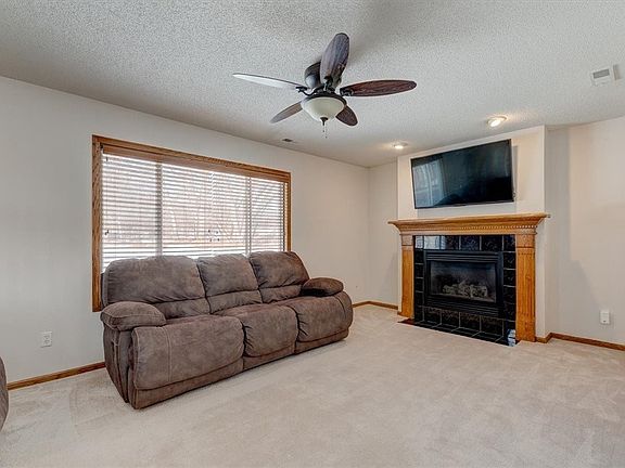4th image of 6841 Meadow Ct