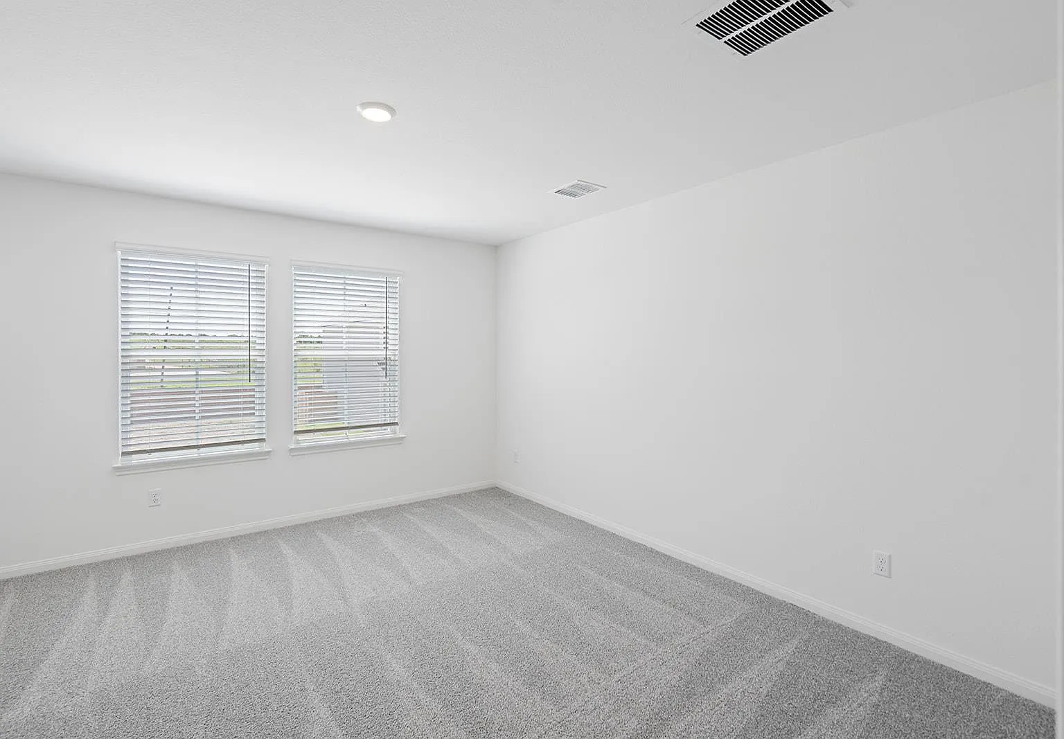 2 bed, 2.5 bath, 1186 sqft, $1,930 — Photo 4