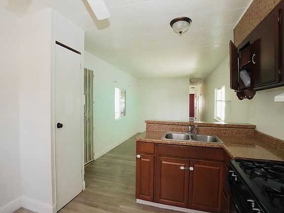 4th image of 2317 S Chestnut Ave Space 8