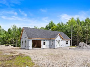 54 N McAllister Rd, Oxford, ME 04270