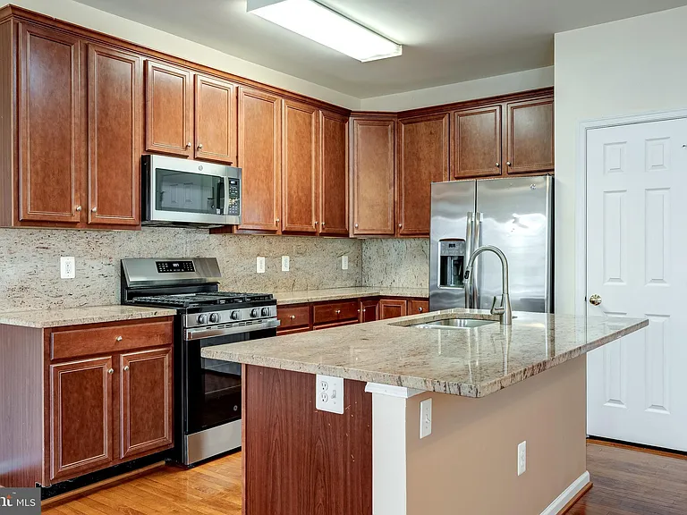 25332 Whippoorwill Ter — Photo 12