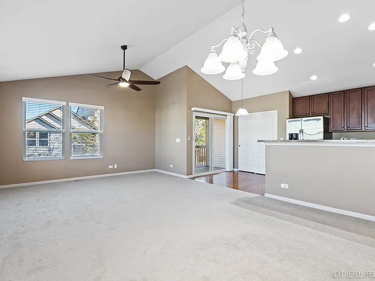 260 Devoe Dr — Photo 10