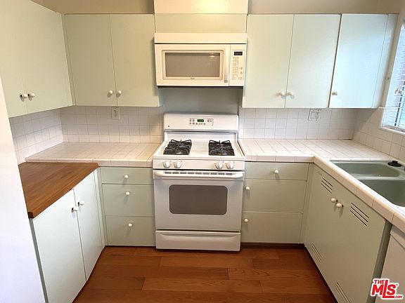 4th image of 5215 S Sepulveda Blvd Unit 16D