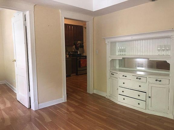 5th image of 2237 N Kedzie Blvd APT 1