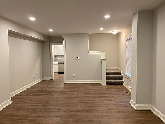4th image of 1058 Scott St
