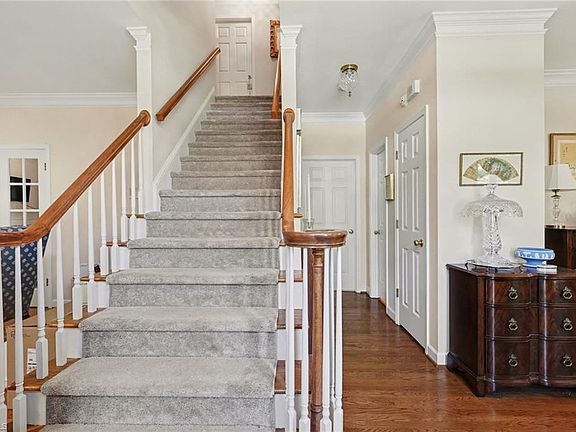 5th image of 5005 Mayberry Ln