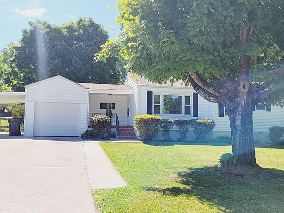 3rd image of 308 Naueda Dr