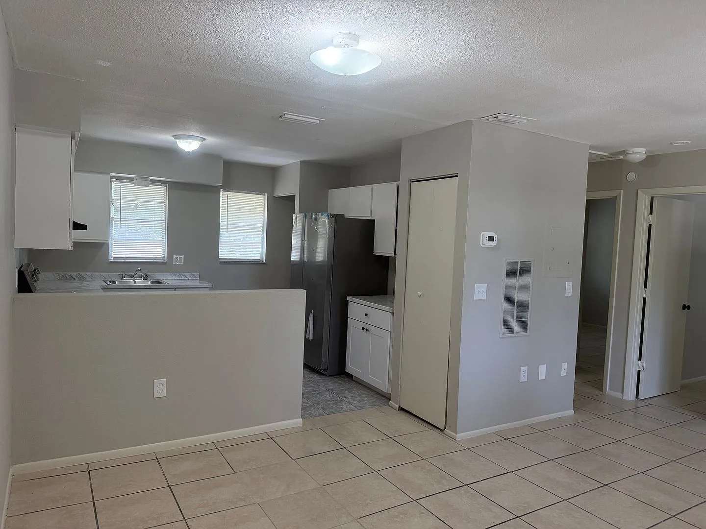 KAI9s 7plex 931 33rd Ave W Bradenton — Photo 3