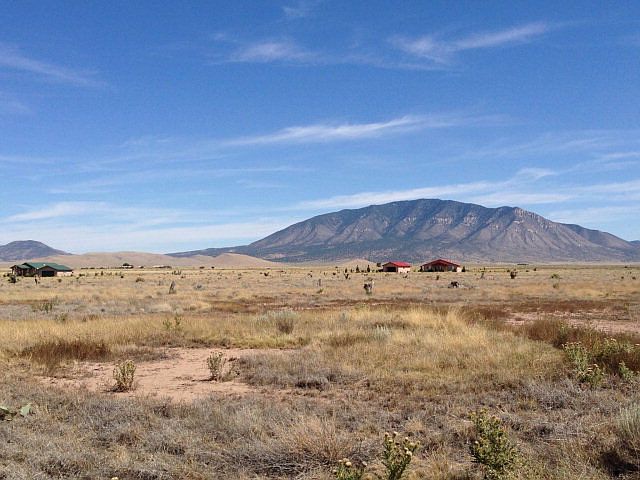 2nd image of 210 Bunkhouse Rd