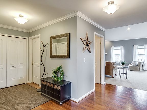 3rd image of 54080 West Ct
