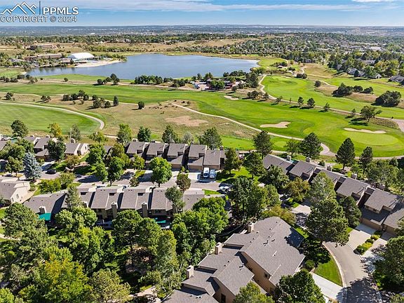 3rd image of 69 Woodbridge Dr