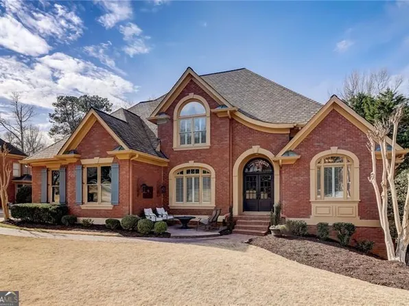 5765 Buck Hollow Dr, Alpharetta, GA 30005