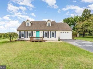 1215 Shetland Cir, East Earl, PA 17519