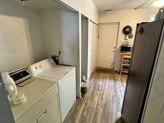 4th image of 1808 Idlewood Ave