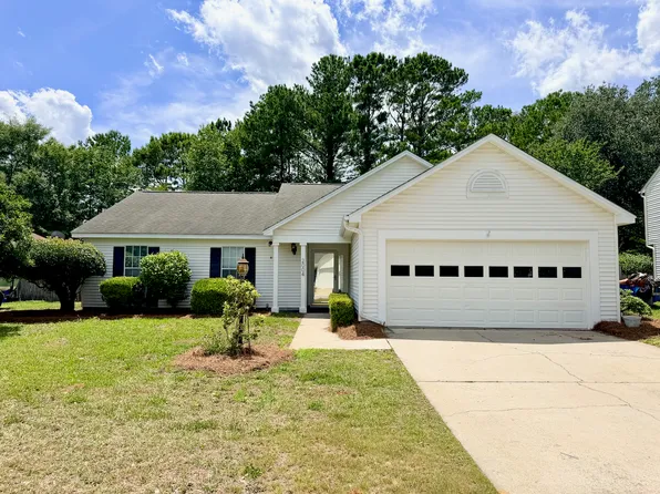 2004 Presidio Dr, Mount Pleasant, SC 29466