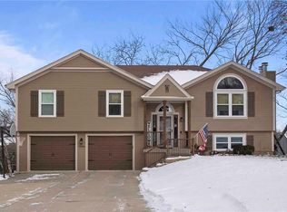 19208 E 32nd Street Ct S, Independence, MO 64057