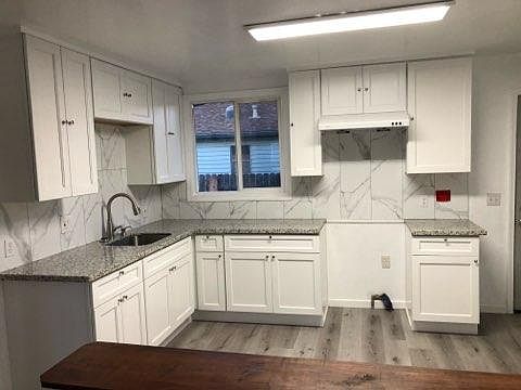 3rd image of 1521 Monterey St