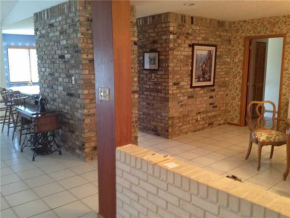 5th image of 5721 SW 111th Ter