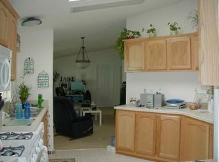 16 Lighthouse Ln, Daly City, CA 94014