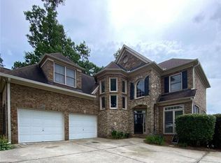 200 Stoneleigh Dr SW, Atlanta, GA 30331