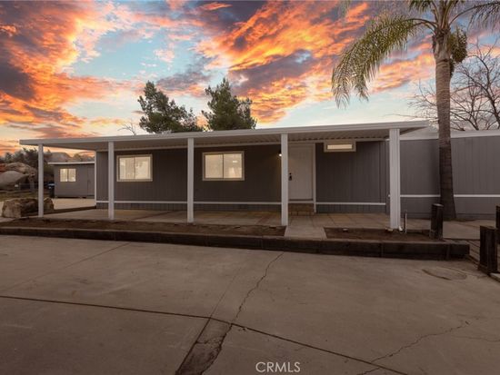 17085 Alameda Dr, Perris, CA 92570