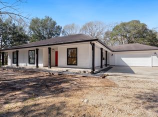 17810 Windmill Rd, Damon, TX 77430