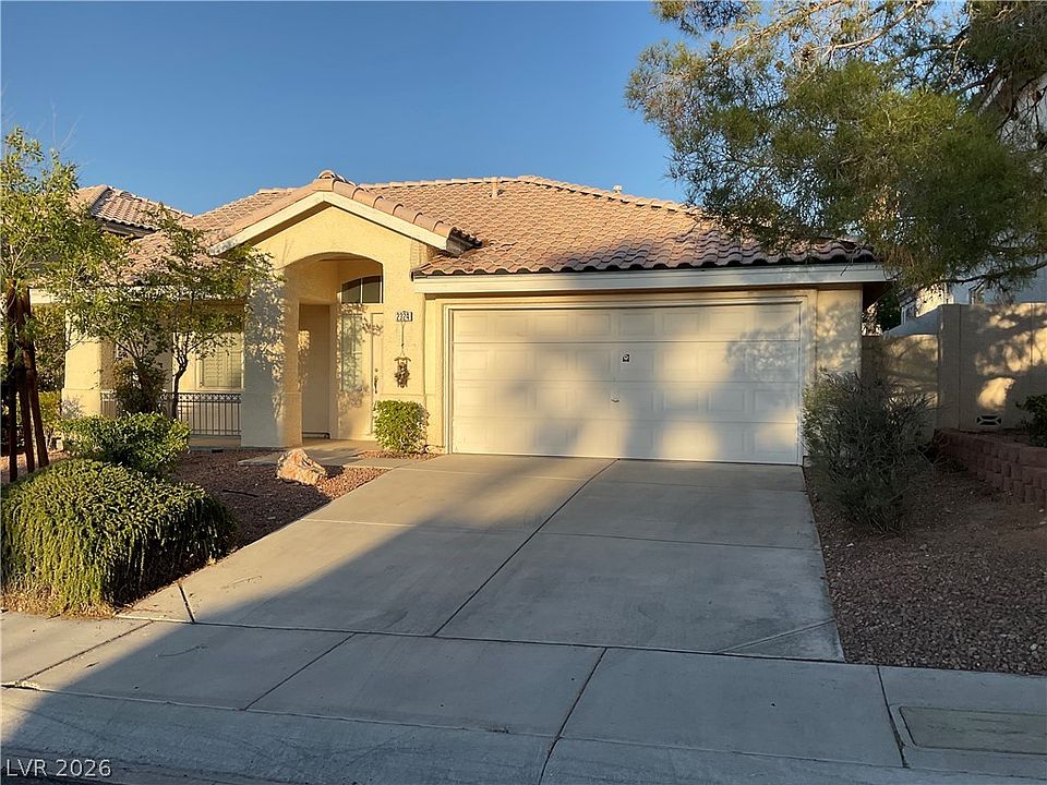 1st image of 2324 Heather Valley Dr