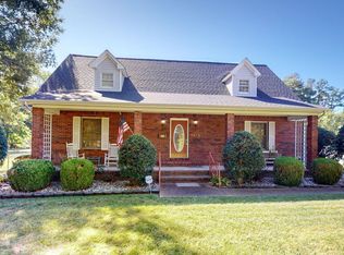 1013 Sharpe St, Murray, KY 42071